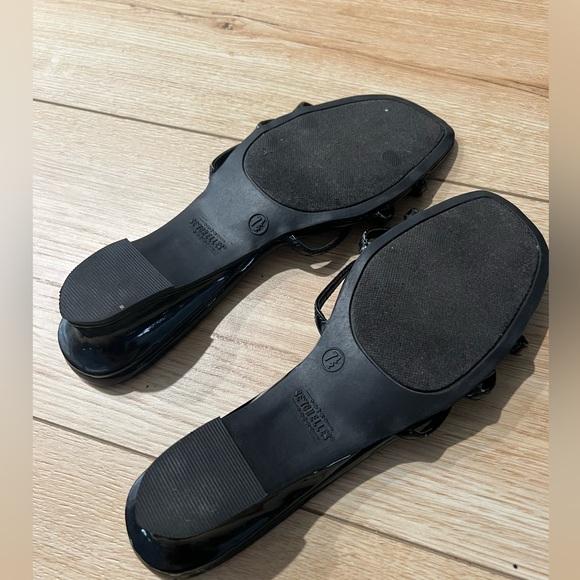 Like NEW - SEYCHELLES Beaded Sequin Strappy Patent Leather Low Wedge Sandal - Picture 3 of 3